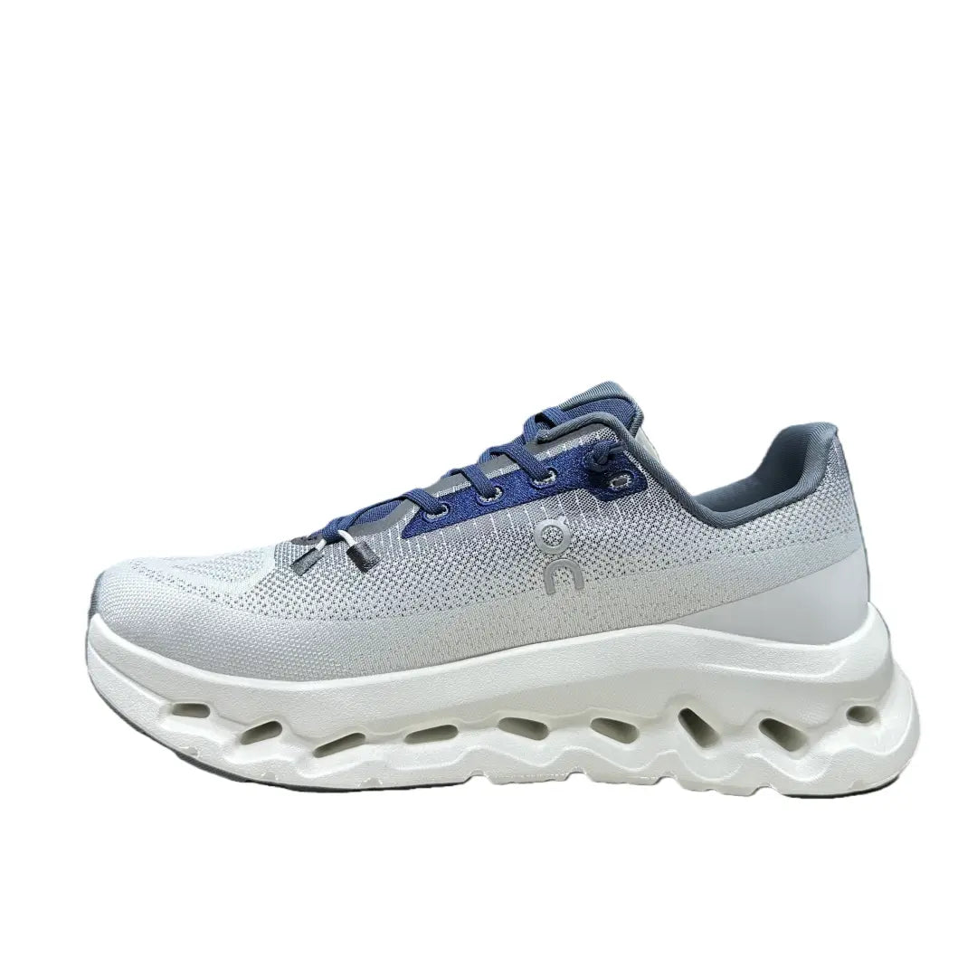 Cloudtilt  Sneakers