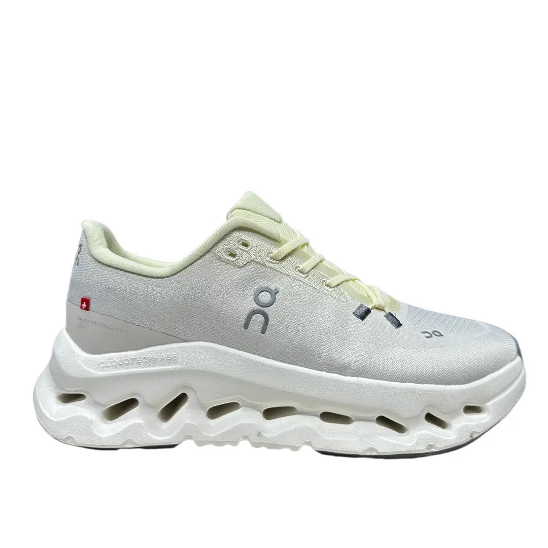 Cloudtilt  Light Gray/Yellow