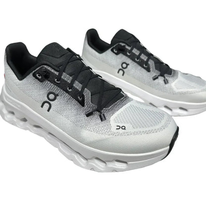 Cloudtilt Black/Ivory